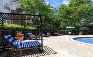 Building Photo - Addison at Swift Creek