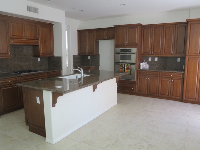 Foto del edificio - 8234 E Loftwood Ln