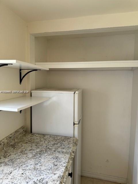 Foto del edificio - 5800 Hope St