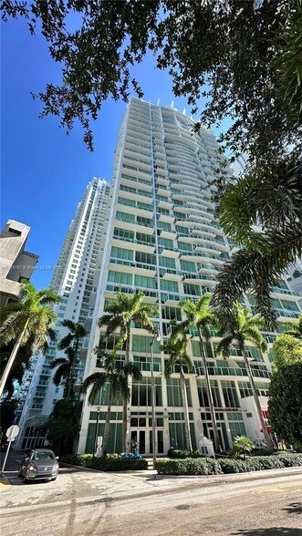Foto principal - 41 SE 5th St