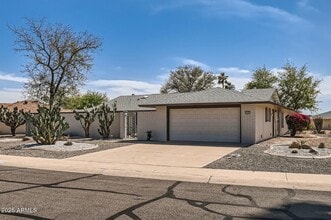 Building Photo - 12535 W Skyview Dr
