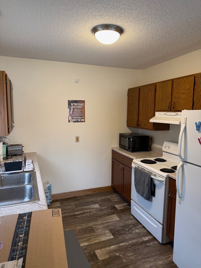 Foto del edificio - 421 5th St NW