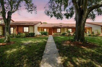 Building Photo - 7433 Greystone Dr