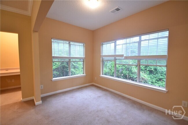 Foto del edificio - 1202 Walden Park Dr