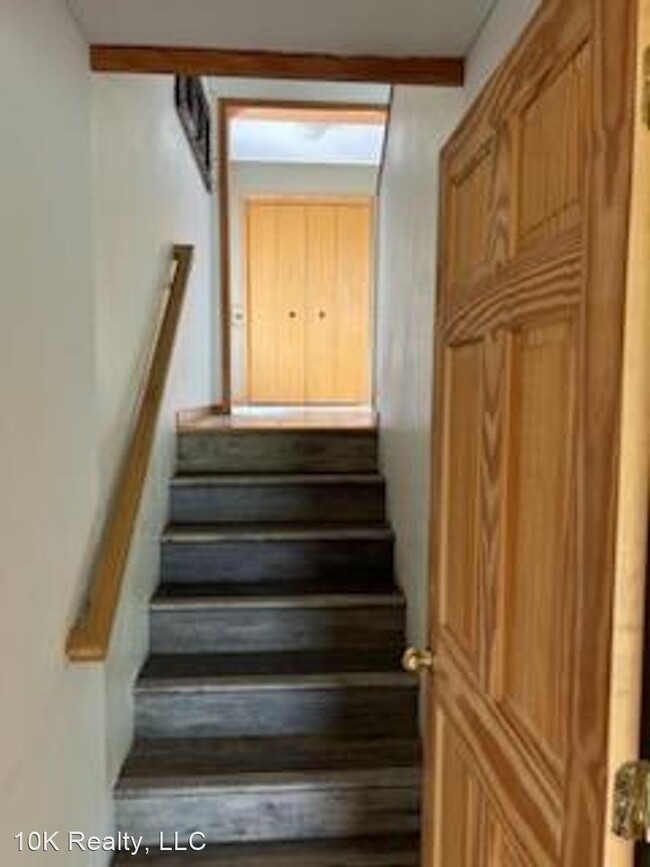 Foto del edificio - 3 br, 2 bath House - 8191 Fairway Lane