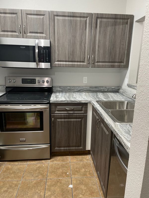 Foto del edificio - 2510 King Oak Cir