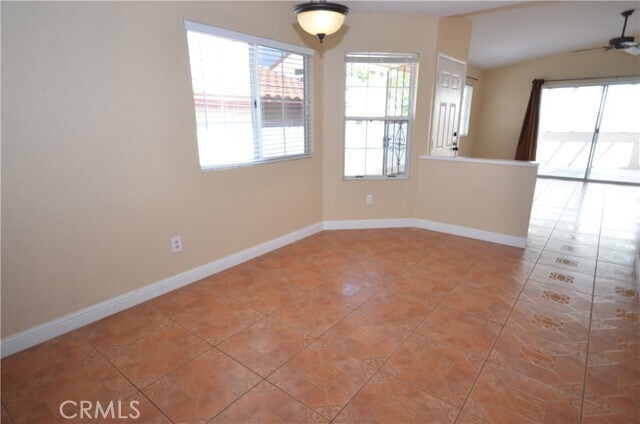 Foto del edificio - 28128 Calle Vallarta