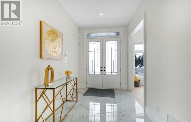 Building Photo - 8915 Heritage Rd