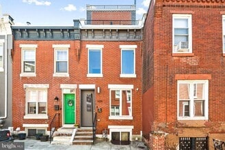 Building Photo - 3016 Baltz St