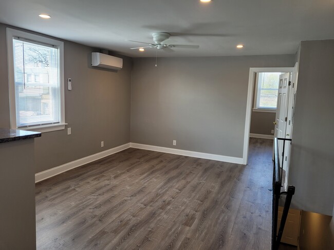 Building Photo - 3031 Janney St