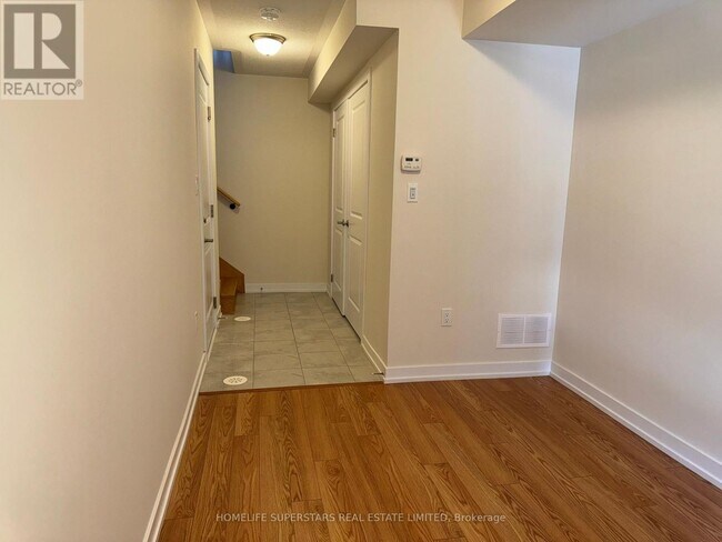 Photo du bâtiment - 15 Chiffon St