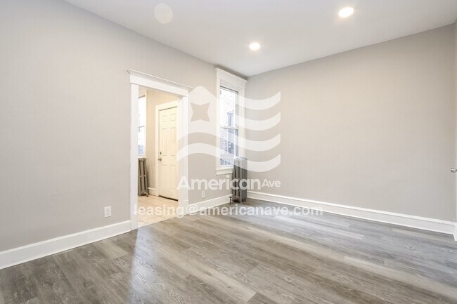 Building Photo - 6228 N 18th St