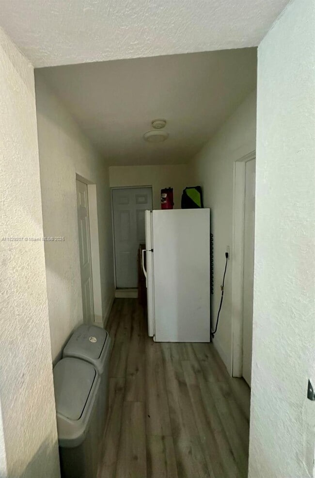 Foto del edificio - 2970 NW 187th St