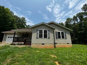 Building Photo - 596 Landing Rd
