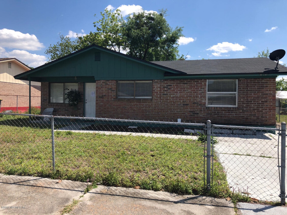 4348 Flintshire Rd, Jacksonville, FL 32208 House Rental in Jacksonville, FL