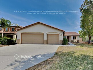 Building Photo - 23742 Canyon Heights Dr