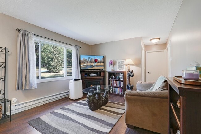 Foto del edificio - 11884 192nd Ave NW