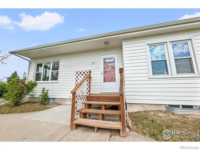 Foto del edificio - Akron Home For Rent $2,000/month or For Sa...