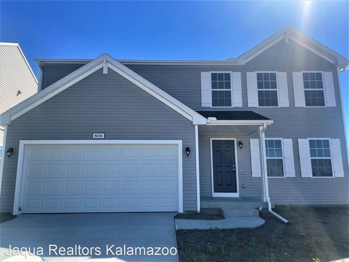 4 br, 2.5 bath House 8696 Geiser Grove House Rental in Richland, MI