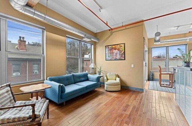 Foto del edificio - 1536 Colwell St