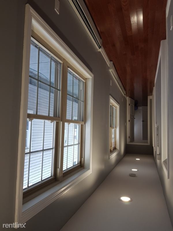 Foto del edificio - 3 br, 2 bath Apartment - 17317 104 ave