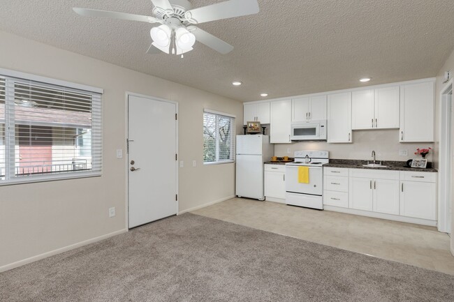 Interior Photo - Walnut Tree Manor