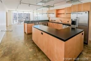 Building Photo - 2 br, 2 bath  - Palm Bay Condo