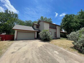 Building Photo - 412 Blue Valley Dr