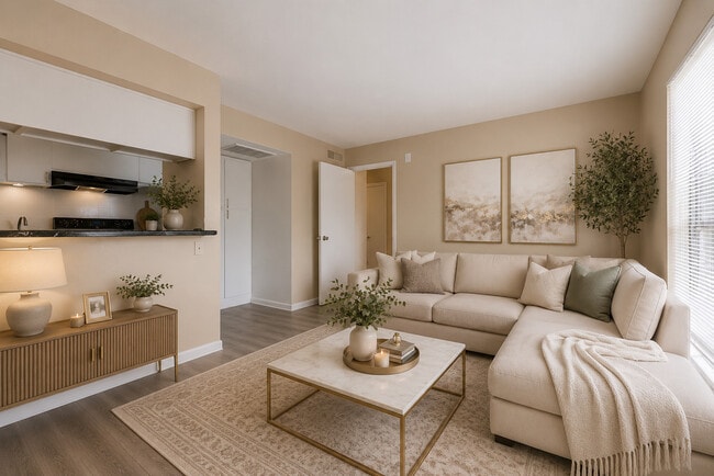 Building Photo - Venetian Apartamentos Houston