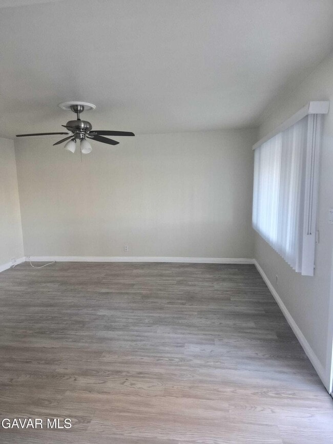 Foto del edificio - 38657 Ladelle Ave