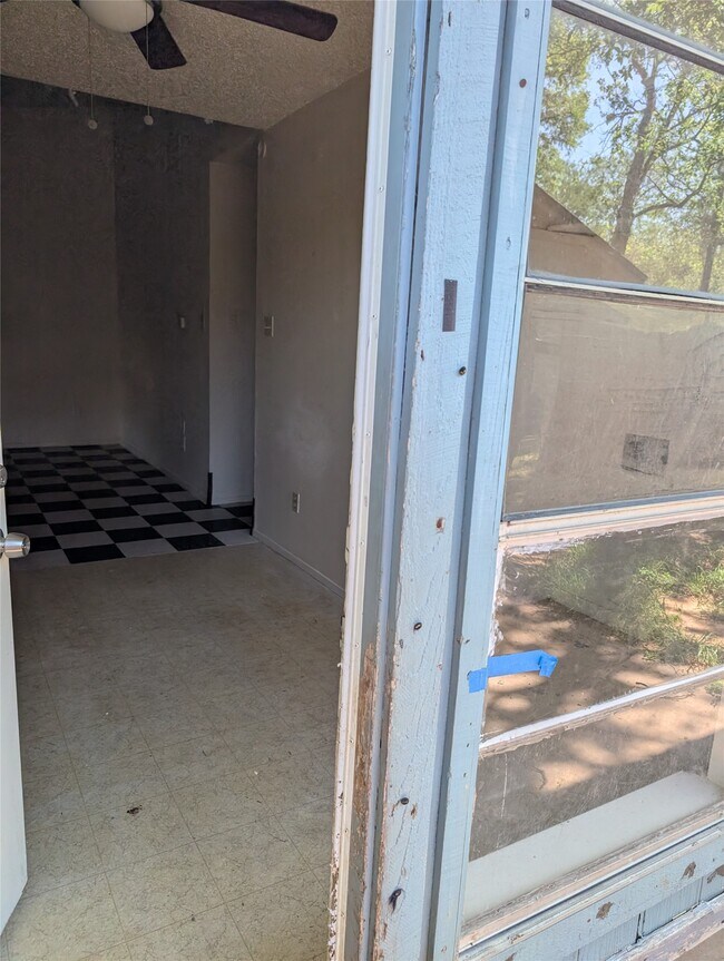 Foto del edificio - 9507 Night Star Dr