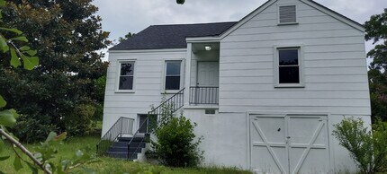 Building Photo - 907 Cherry Ln