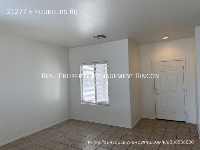 Foto del edificio - 21277 E Founders Rd