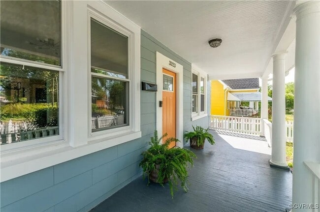 Building Photo - Beautiful Brookland Park Bungalow