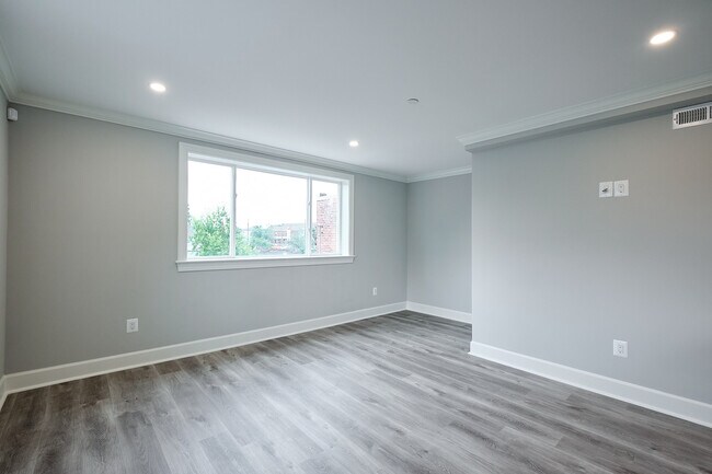 Foto del edificio - 4269 Brooks St NE