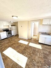 Building Photo - 37 Bloomfield Ave