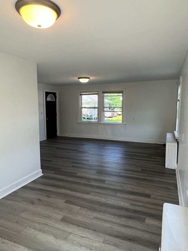 Foto del edificio - 105 Maple, Buchanan, MI 49107
