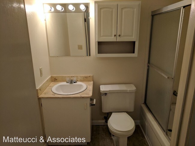 Building Photo - 4426 La Cresta Way