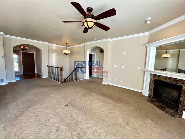 Foto del edificio - 2633 Cinnabar Rd