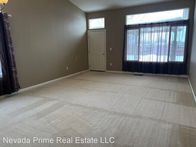 Building Photo - 3 br, 2 bath House - 106 Shadow Mountain Dr