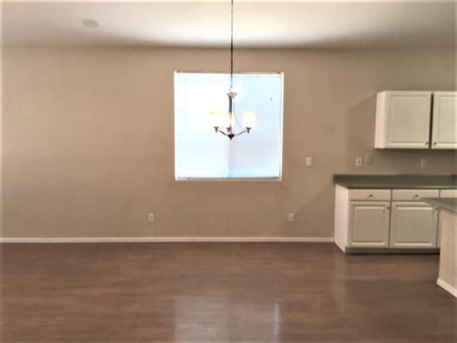 Building Photo - 7004 S 34th Ln