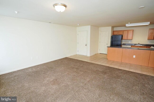 Foto del edificio - 30630 Umes Blvd