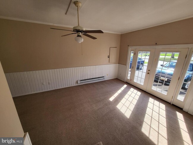 Building Photo - 6002 Bridgepointe Dr