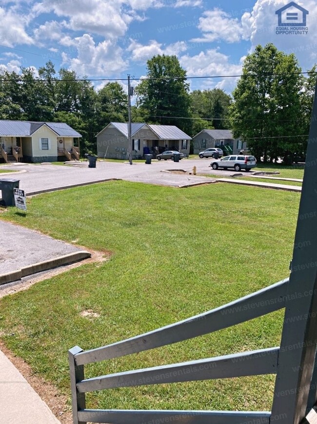 Building Photo - 251 Dogwood Pointe Dr