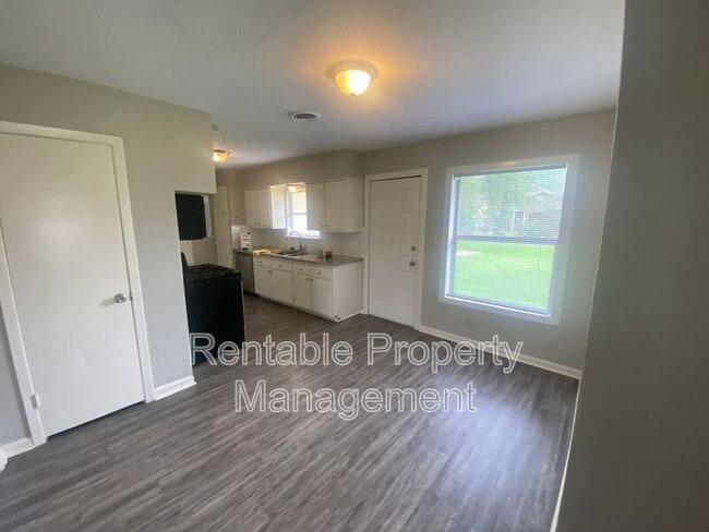 Photo - 5535 Ricky St House