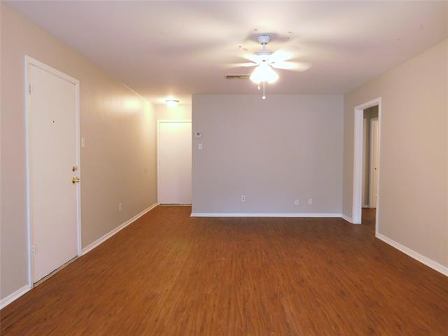 Foto del edificio - 217 Mockingbird Ln