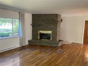 Building Photo - 9462 Viewcrest Dr
