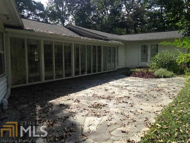 Building Photo - 676 Dixon Dr