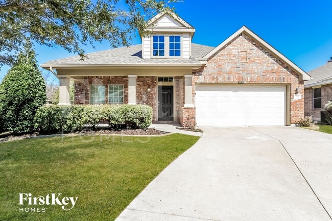 Building Photo - 324 Highland Fairway Ln