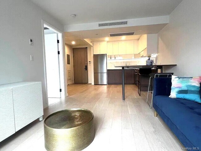 Foto del edificio - 144-49 Northern Blvd